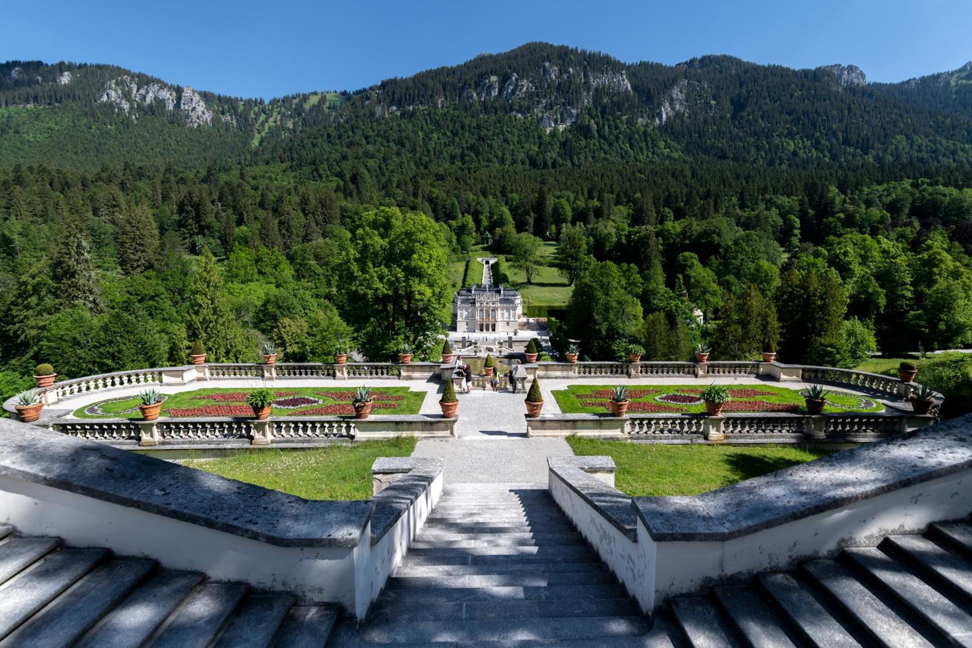 Hotel Krone Tirol รอยท์เทอ ภายนอก รูปภาพ
