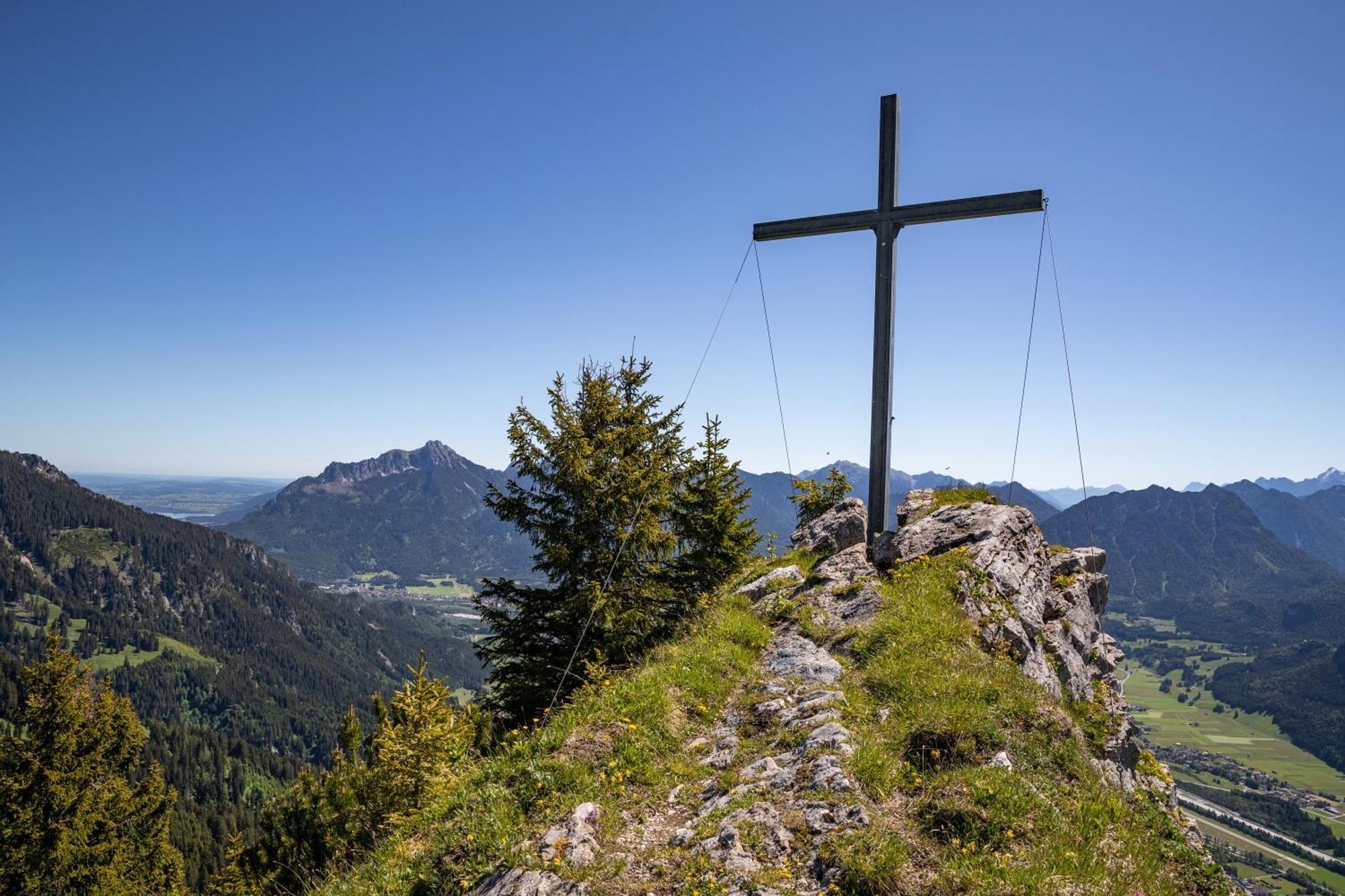 Hotel Krone Tirol รอยท์เทอ ภายนอก รูปภาพ