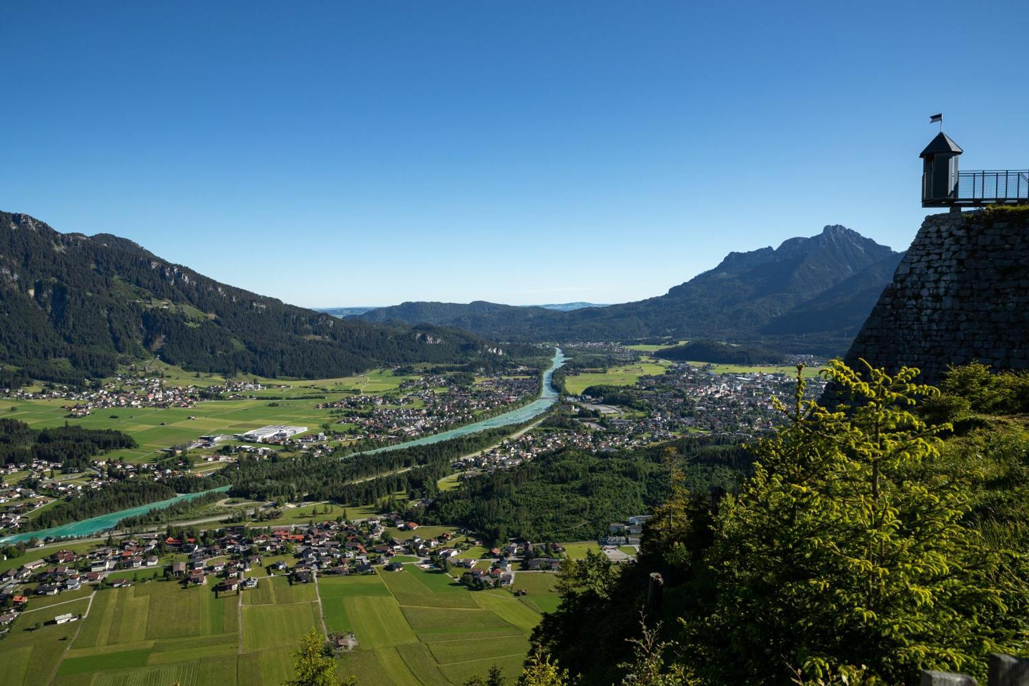 Hotel Krone Tirol รอยท์เทอ ภายนอก รูปภาพ