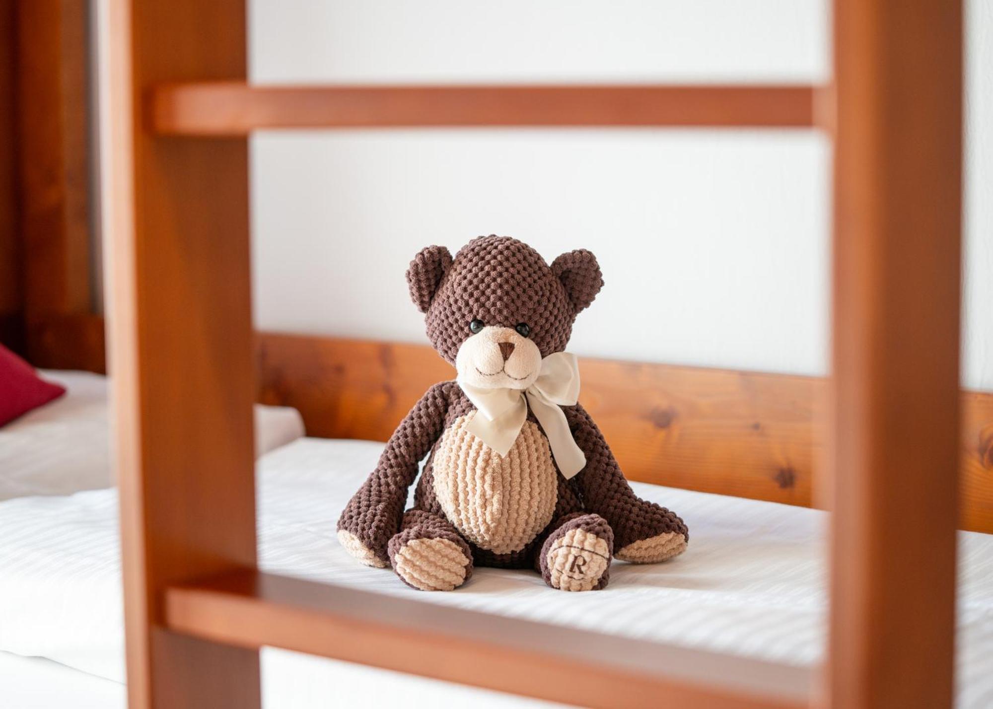 Hotel Krone Tirol รอยท์เทอ ภายนอก รูปภาพ
